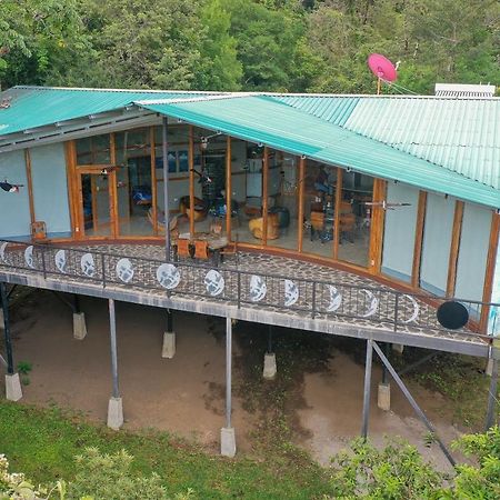 Moon Wonders Vacation House Monteverde 外观 照片